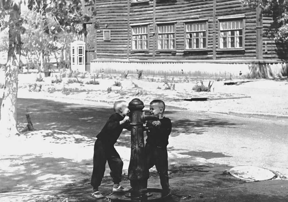 Здание школы 1957 Здание школы 1957.